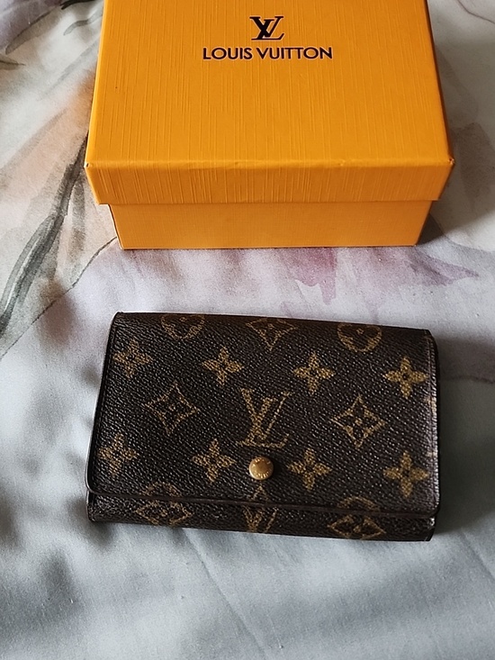 Louis Vuitton Handbags - Vintage Louis Vuitton Monogram Canvas Compact Wallet in Brown, Comes With Box
